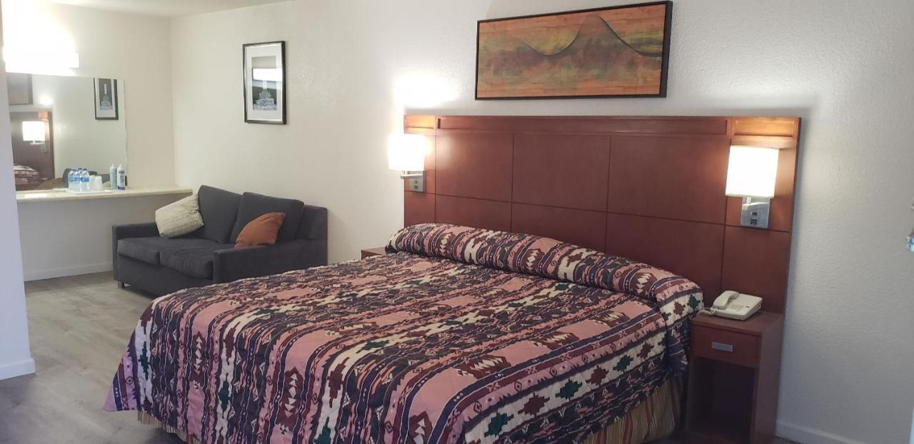 Stardust Motel Parker Bagian luar foto